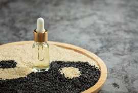 Buy Black Seed Oil from Inaya Nutrition, City of London