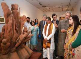 Neeraj Gupta's Divine Victory at National Gallery 