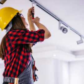 Hire Expert Electrician Contractors in Tuggeranong, Canberra