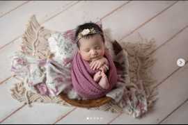  Professional Newborn Photography in Woodlands , Spring