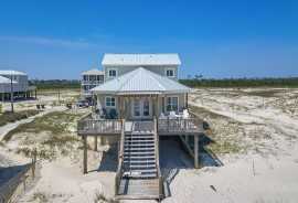 Bald head island house rentals- Your Dream Retreat, Atlantic Beach